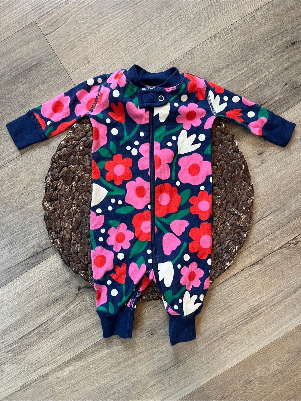 Hanna Andersson Roses Posey Sleeper Size 0-3 Months